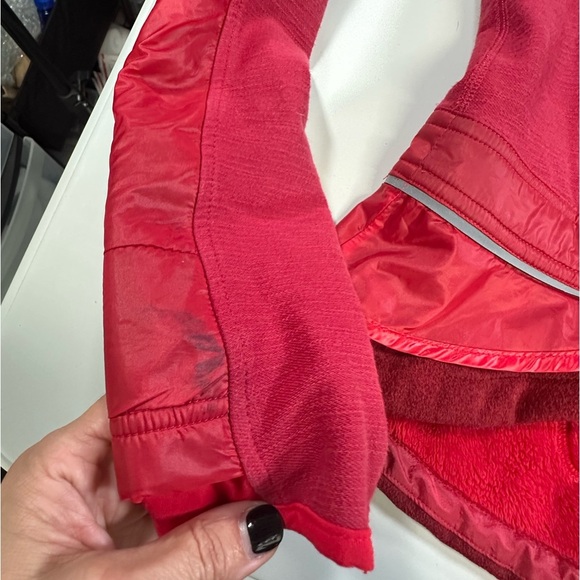 A267 Lululemon Pedal Power Jacket Burgundy Red Wine Sz 4 peplum fleece - Picture 11 of 15